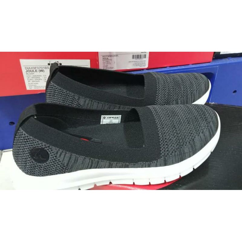 Sepatu airwalk women slip on size 39