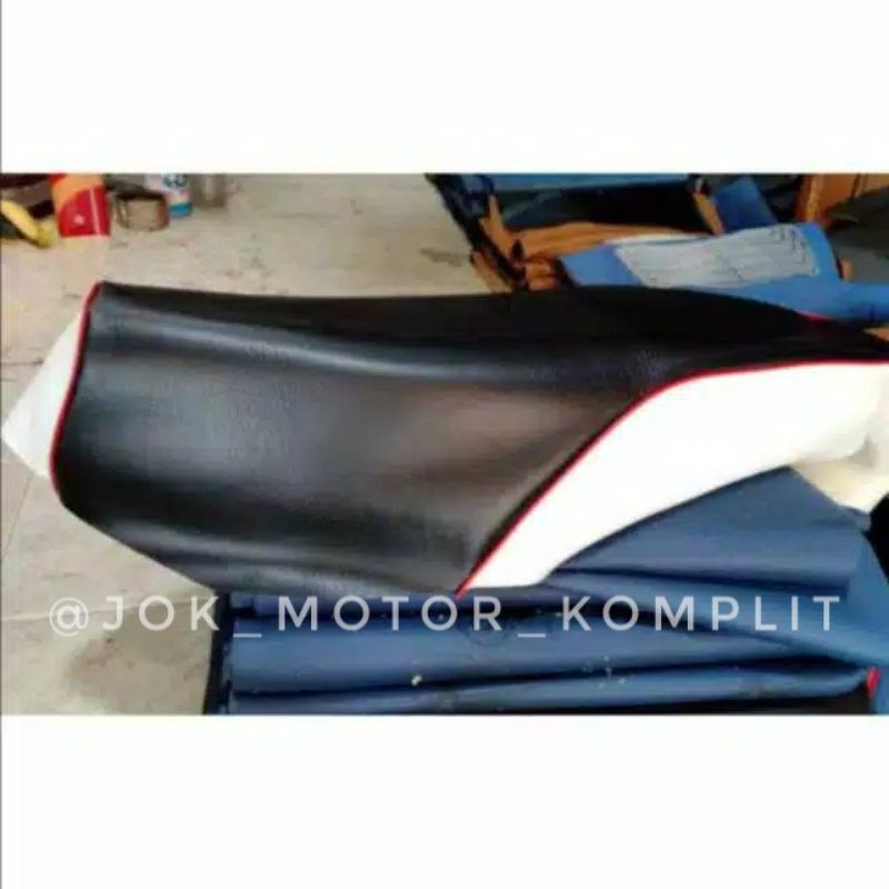 Sarung Kulit Jok Motor Mio Sporty