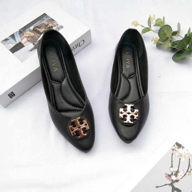 Aliyashoes Sepatu Flat Wanita Viktoria