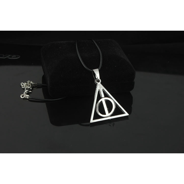 T399 Harry Potter kalung Luna horn Deathly Hallows diputar kalung liontin hip hop