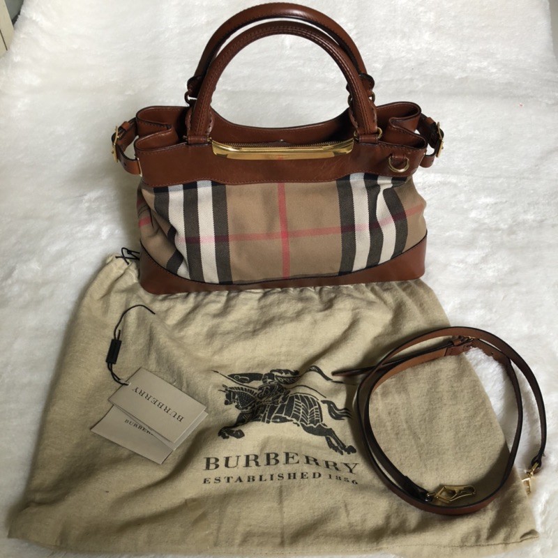 Preloved Burberry bag Authentic
