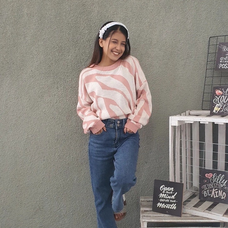 CREW NECK ZEBRA / SWEATER RAJUT PREMIUM / BAJU RAJUT / ATASAN CROP RAJUT TERBARU TEBAL