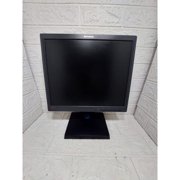 Monitor Lenovo 17 inch kotak LCD LT1713p