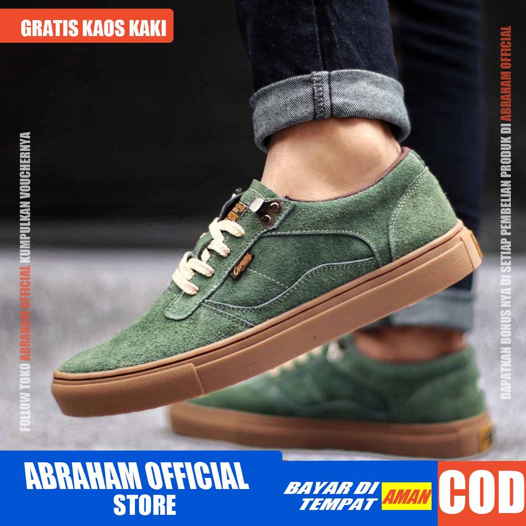 ABRAHAM Sepatu Casual Sneakers Kulit Hitam Kerja Pria