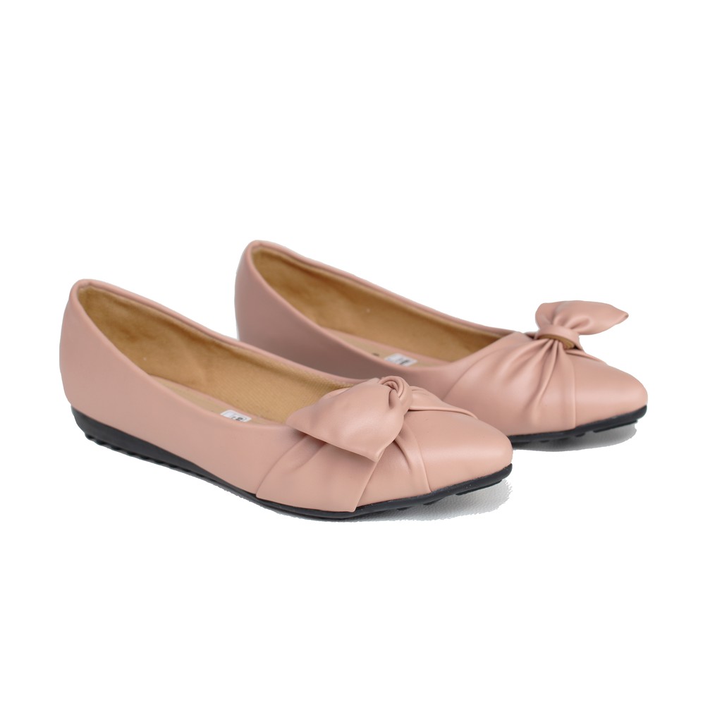 Sepatu wanita flatshoes gratica ME02