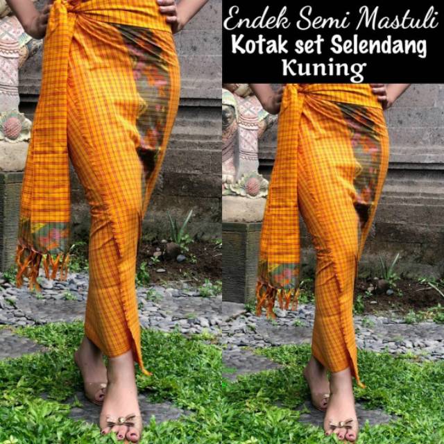 Kamen Bali grosir Kamen Bali Endek Semi Mastuli Kotak Set Selendang Kuning Oleh Oleh Bali