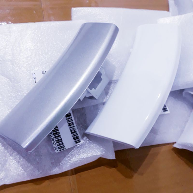 HANDLE PINTU MESIN CUCI ELECTROLUX FRONT LOADING