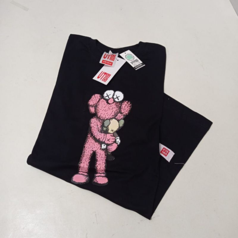 T-shirt Black dan putih Uniqlo Nobita / baju distro atasan terpopuler terlaris pria wanita pakaian dewasa unisex-Pinkdoll