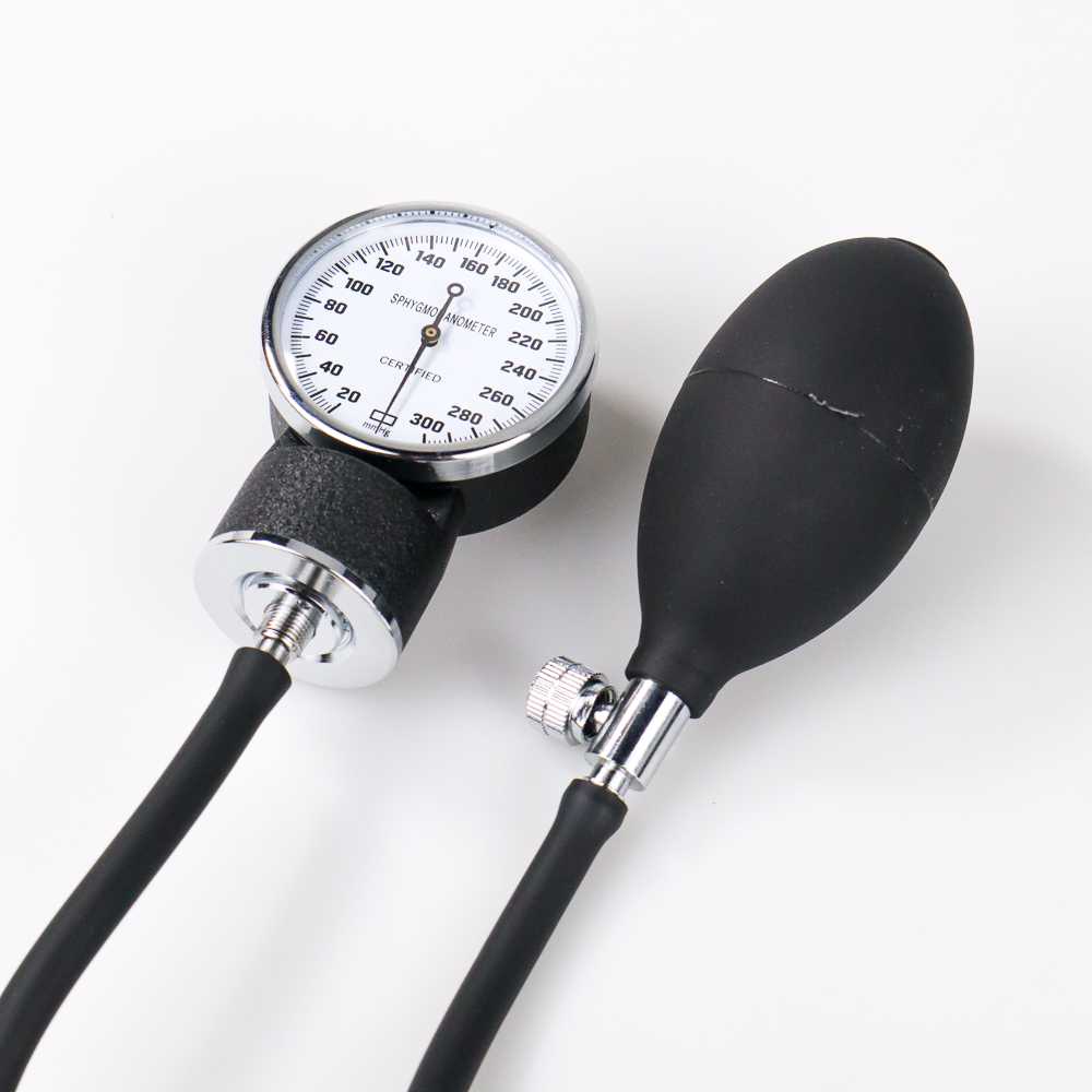 ANEROID Sphygmomanometer Set Stetoskop &amp; Pengukur Tekanan Darah - 0197