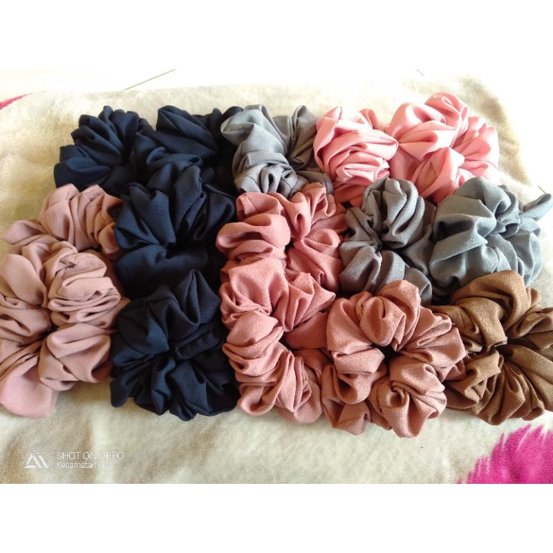 ikat rambut jumbo,tali rambut jumbo,Cepol rambut jumbo,ikat rambut hijab jumbo