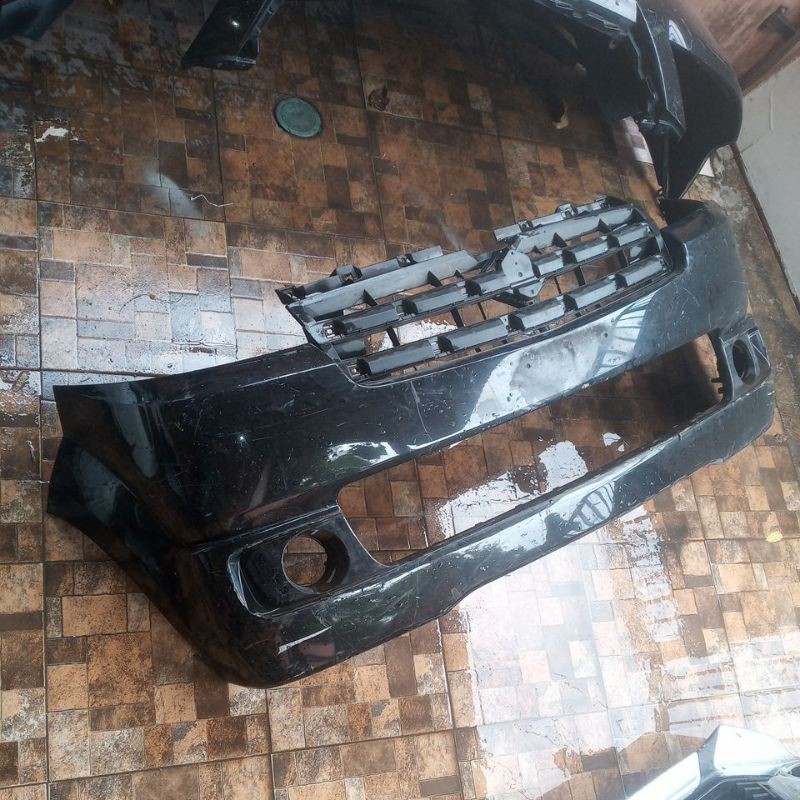 Bumper depan Suzuki APV Arena