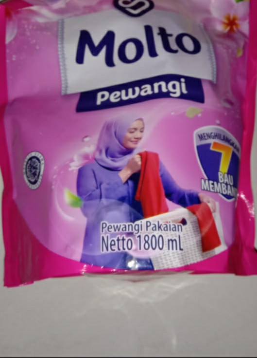 Molto Pewangi 1800ml