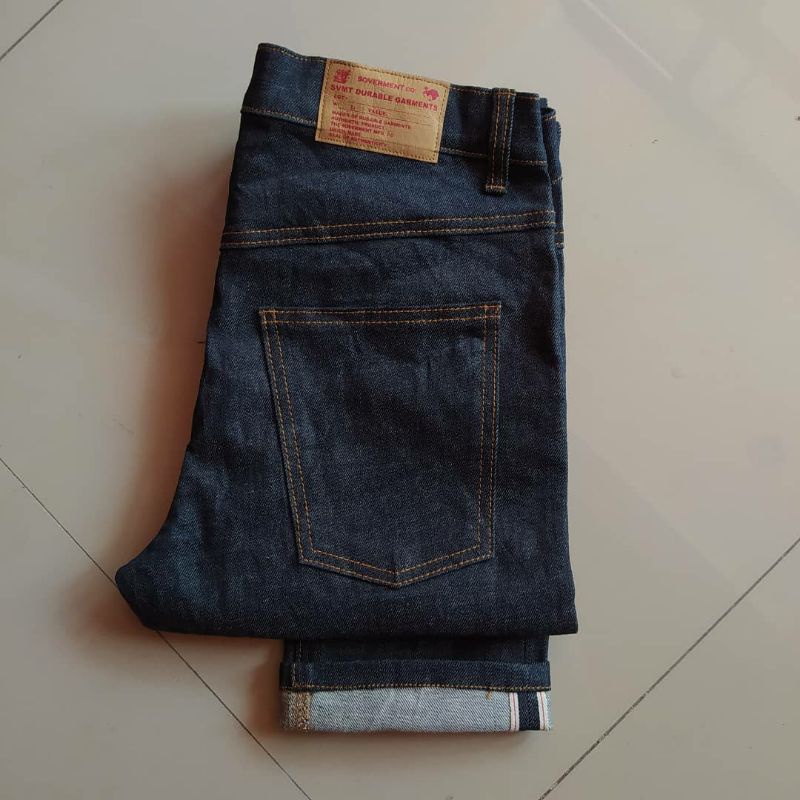 SOVERMENT selvedge