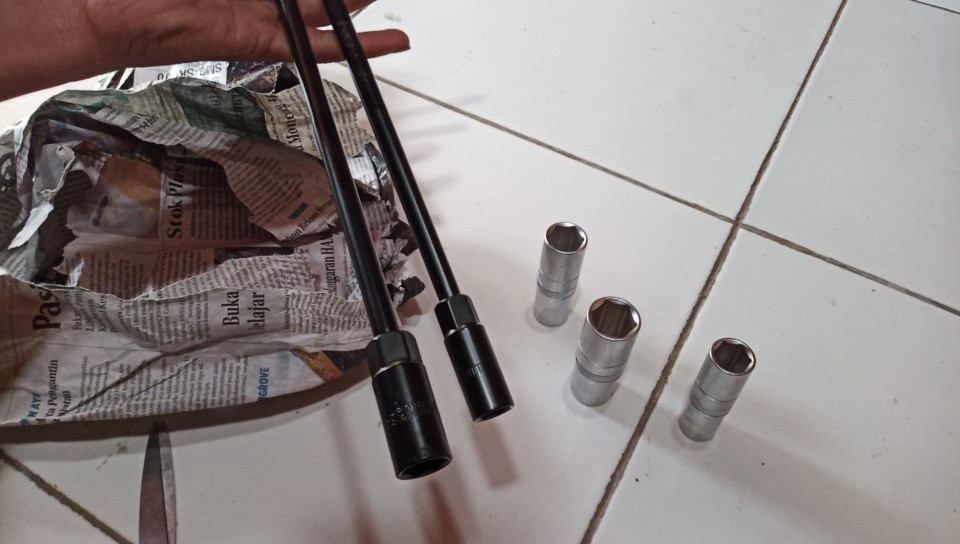Mata Sock Socket Deep Wall Tekiro 1/2 Dr 6 / 12 Pt Ukuran 18 - 19 Mm Sok Shock Kunci Set 10 21 24