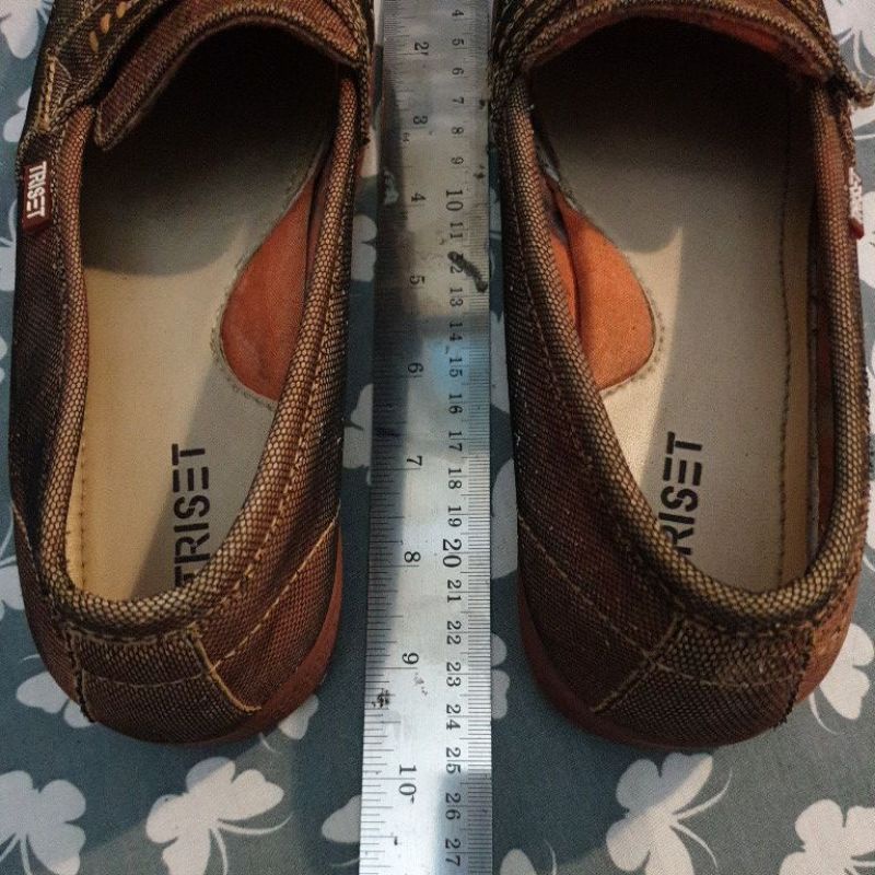 SEPATU TRISET PRELOVED ORIGINAL