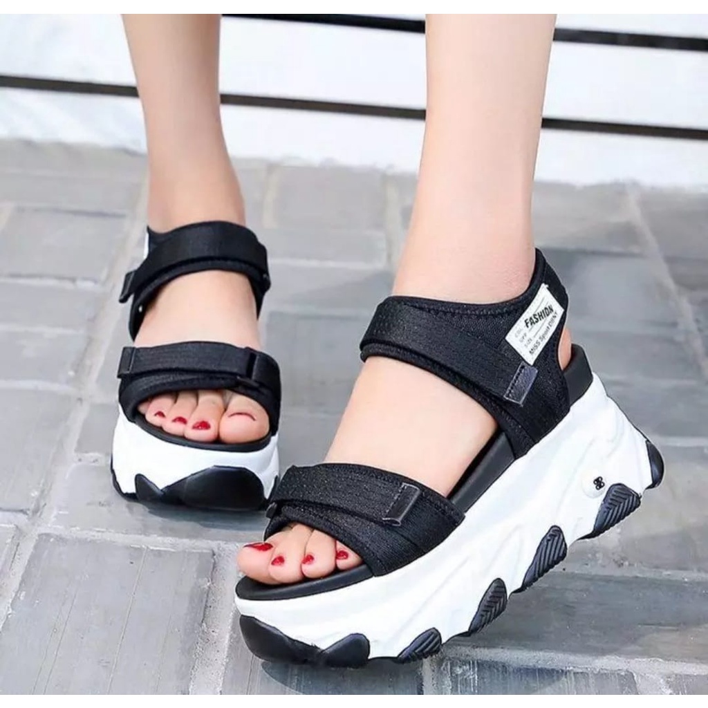 DCAL SANDAL TALI WANITA HD90