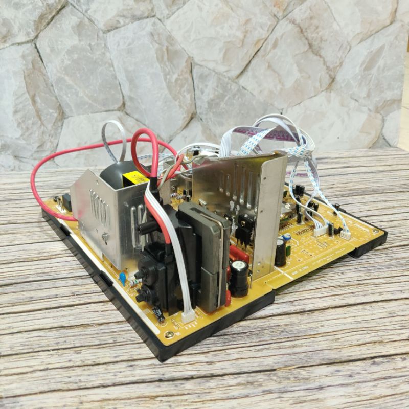 MESIN TV TABUNG 25-29 INCH SLIM dengan siaran DIGITAL merk WCOM