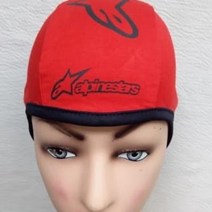 Kupluk / Topi Saat Pakai Helm Dan Bersepeda