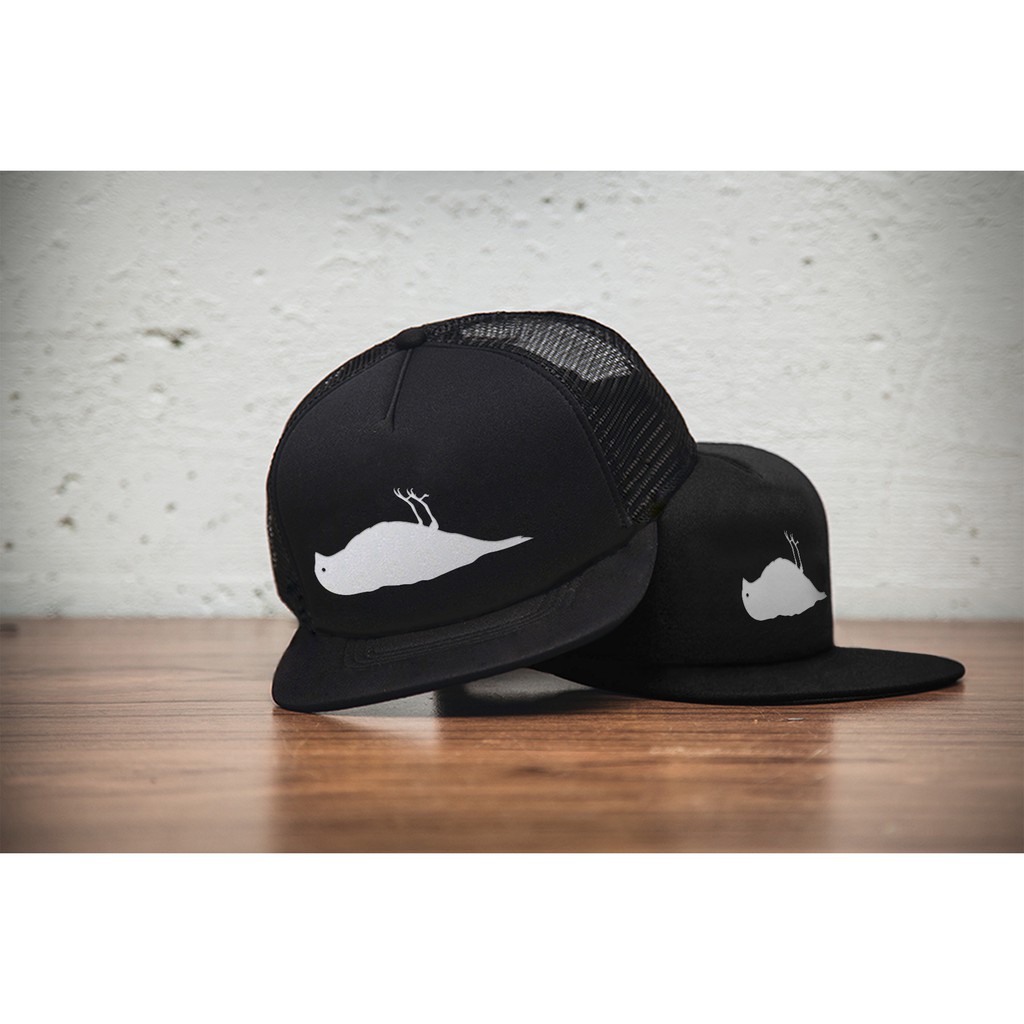 Topi Atticus model Trucker