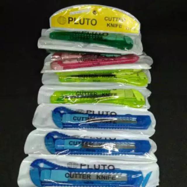 

Cutter Besar Isi 12 Pcs