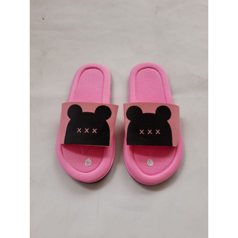 SANDAL KOKOP WANITA MOTIF MICKY MOUSE/TERMURAH TERLARIS/SANDAL HARIAN