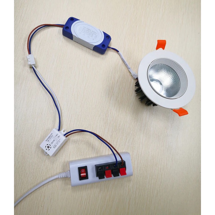 Pendeteksi Suara  Lampu Sensor Suara Sound Detector Automatic On Off - GC02-02 - White