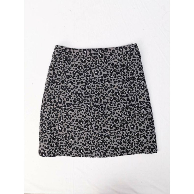 Loft leopard pencil skirt