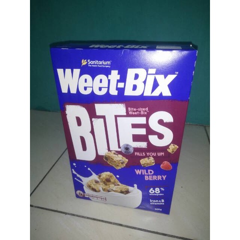 

sanitarium weet bix wild berry 500gr | cereal | sereal | sarapan