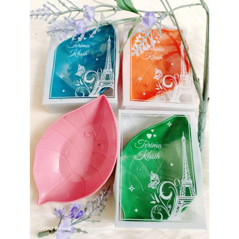 souvenir mangkok daun (mika)