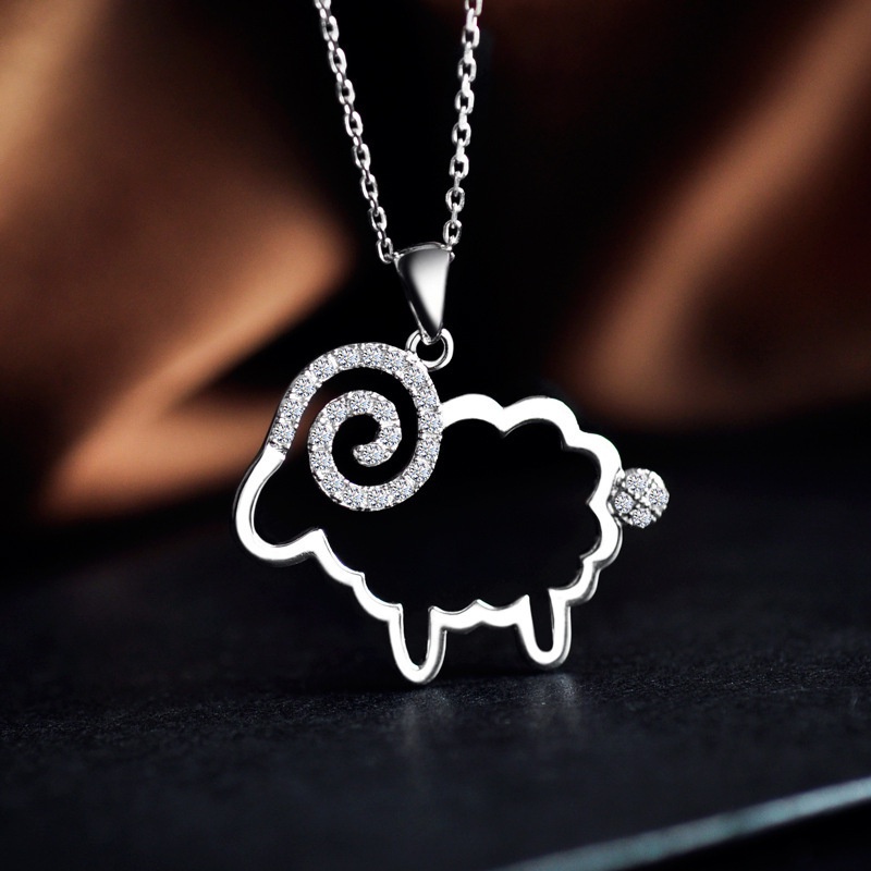 [Ready Stock]Cute Fashion Sheep Crystal Pendant Animal Necklace