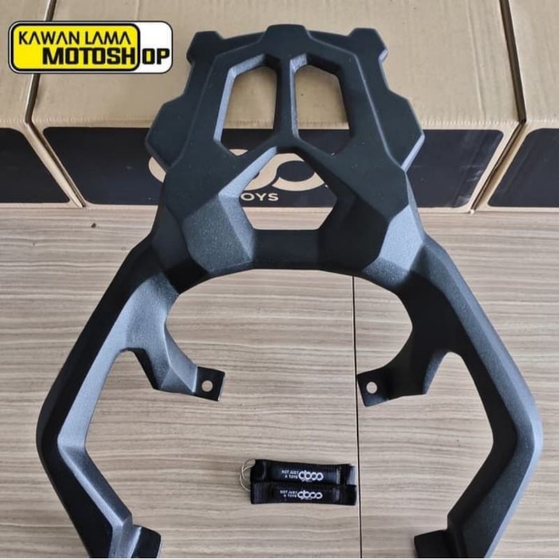 behel box breket bracket box honda ADV 150 HQ GBOO V2