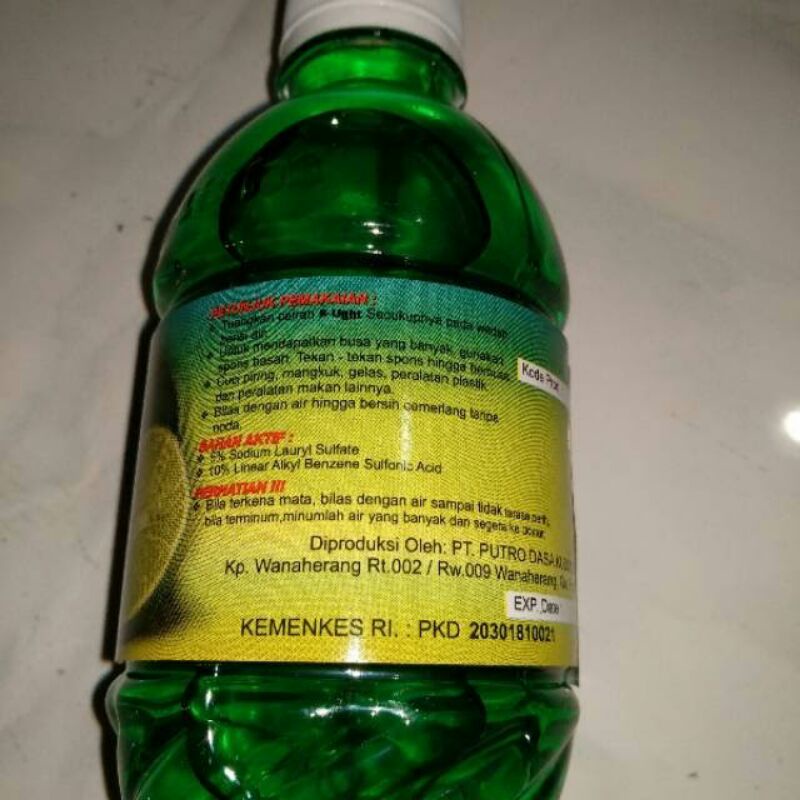 sabun cuci piring b-light 600 ml