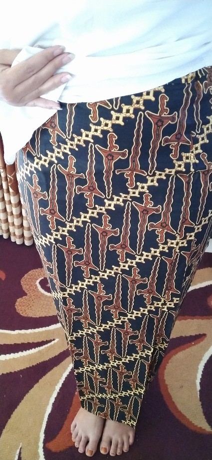 Rok Sepan Parang Keris Rok Wisuda Rok Batik Pekalongan