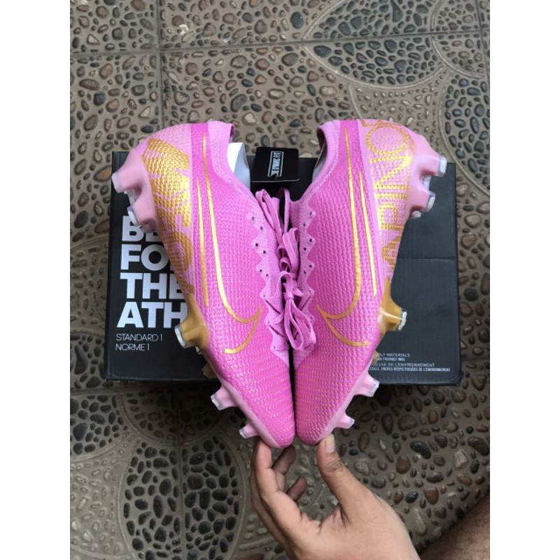 Sepatu Bola Nike Vapor 13 Elite Pink FG
