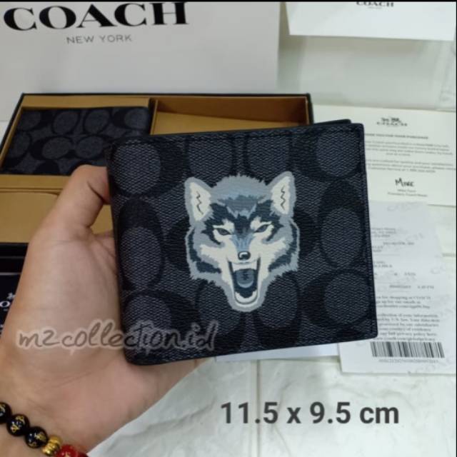 DOUBLE BILLFOLD WALLET IN SIGNATURE CANVAS WITH WOLF MOTIF (COACH F31522)