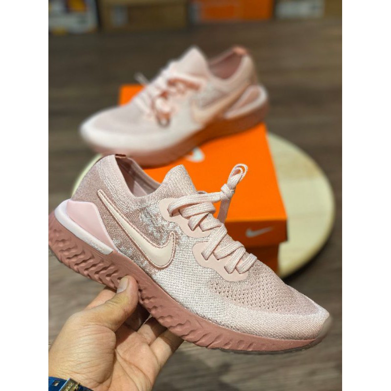 Nike Epic React 2 Flyknit “ Sof Pink “