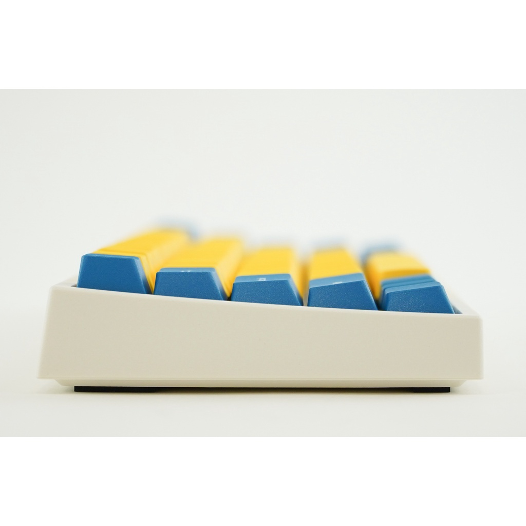 Leopold FC660M Yellow/Blue PD White Case 65% DoubleShot PBT Mechanical