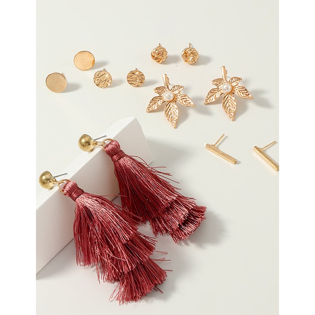 LRC Anting Set Fashion Gold Fringed Maple Leaf Round Earring Set F50573