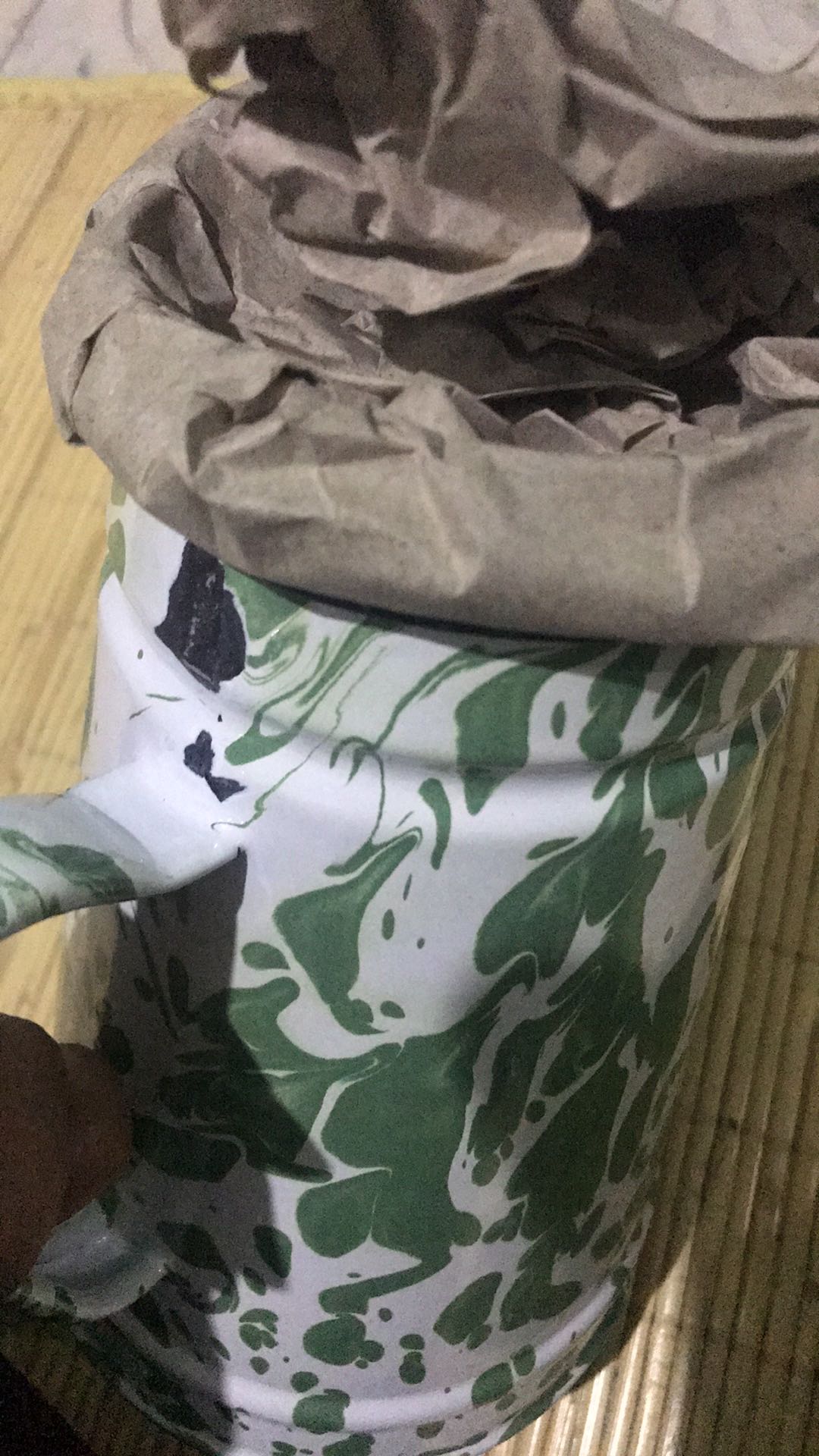 Dadalala Teko Blirik Bahan Enamel Model Loreng Ukuran Besar