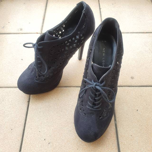 Preloved - Forever New ankle boots uk. 38