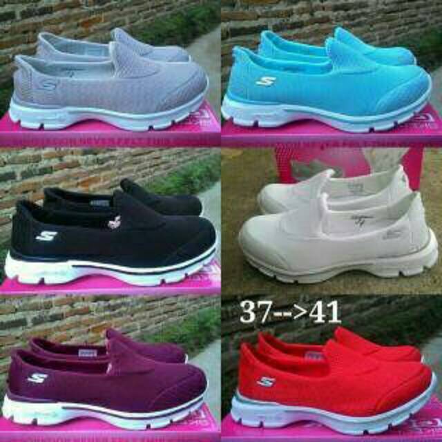 SEPATU CEWEK SEPATU WANITA SLOP SCECHER