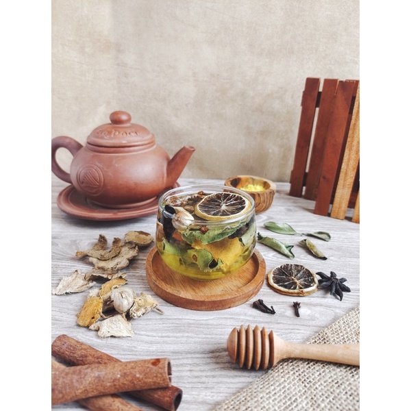 

WEDANG SEMBILAN REMBAH, Minuman Herbal Tradisional Menyehatkan