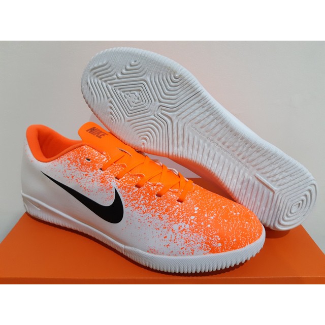 sepatu futsal nike vapor 12