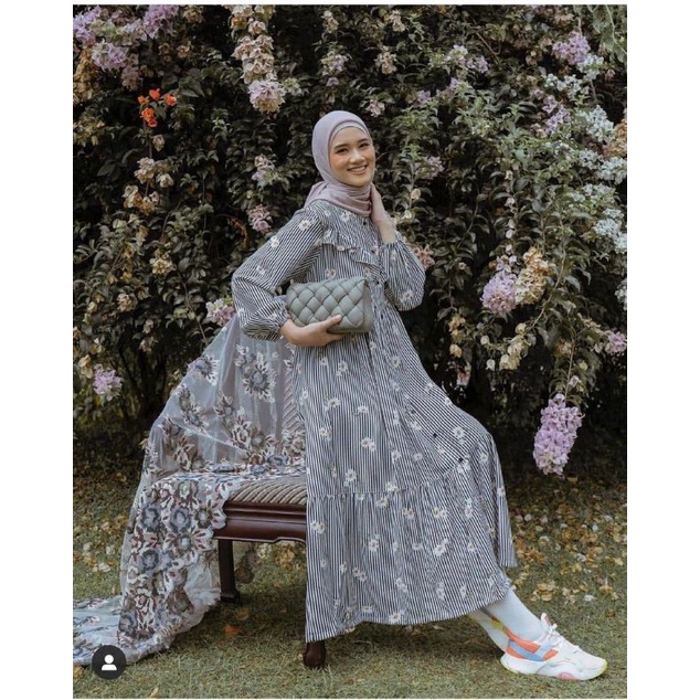 HAYYA SUNFLOWER by Haideeorlin