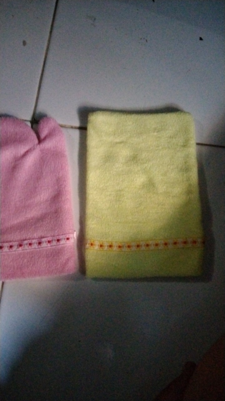 Handuk Sapu Tangan Hand Towel Serbaguna / Handuk Kecil Wajah / Muka Lembut Motif Lucu [ft030-126]