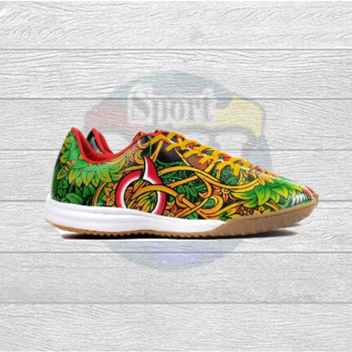 SEPATU FUTSAL ORTUSEIGHT LIMITED EDITION BATIK