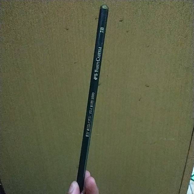 

Pensil 2B Faber-Castell