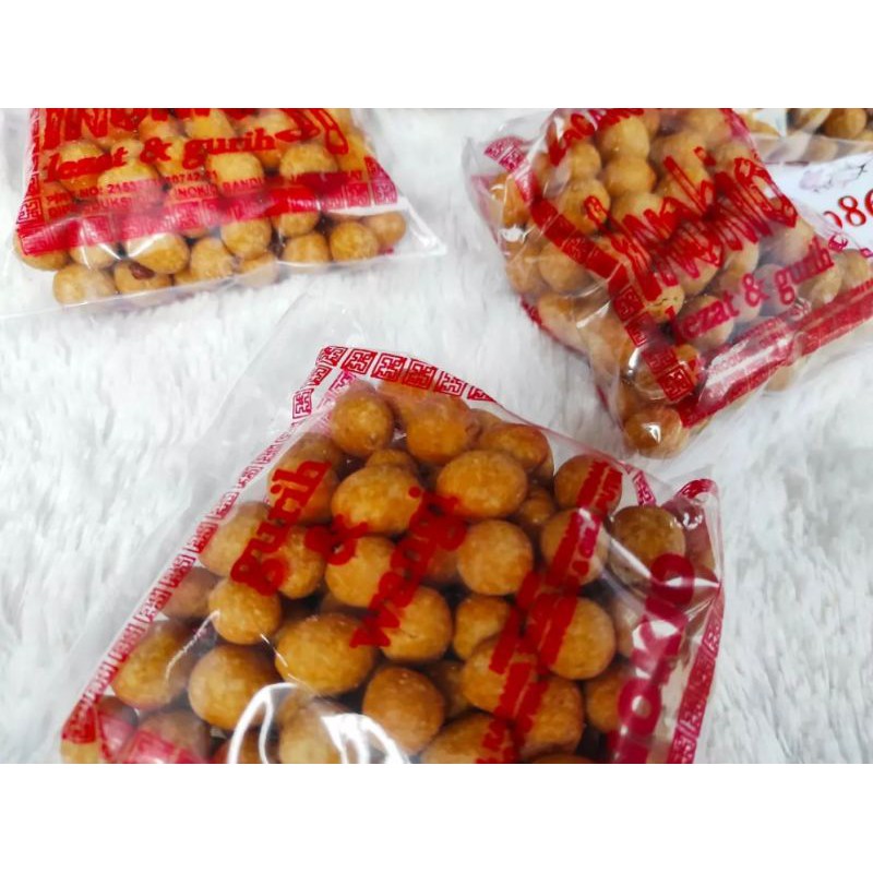 

Snack cemilan kacang telur 220grm/pak
