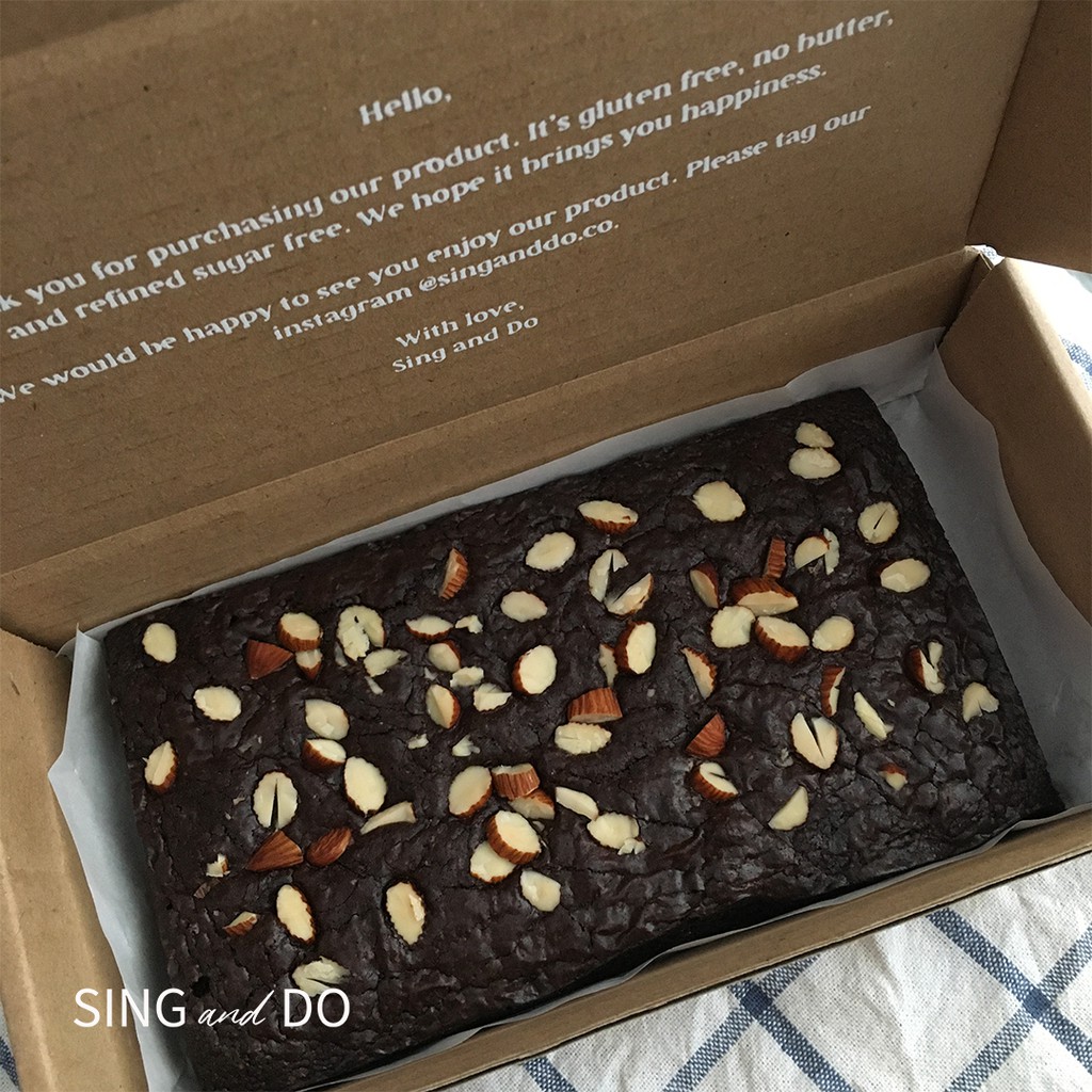 

SING and DO Almond Fudgy Brownies - Gluten Free, No Butter, Refined Sugar Free
