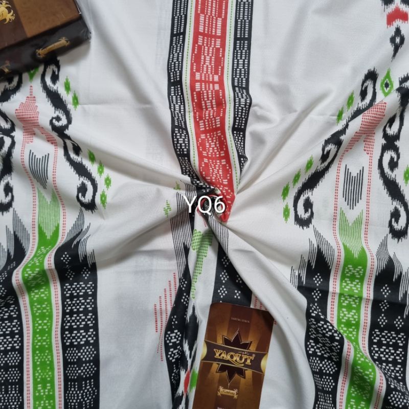 sarung Atlas Pria Dewasa Kembang Grade Yaqut